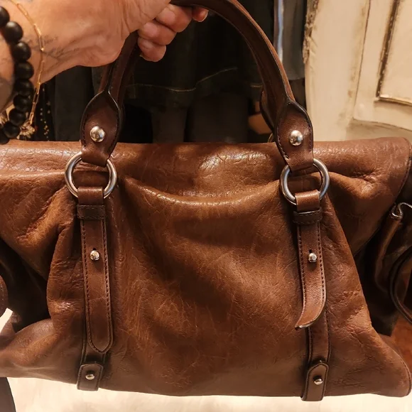 Miu Miu Brown Leather Briefcase with Vintage Appeal - Picture 3 of 10